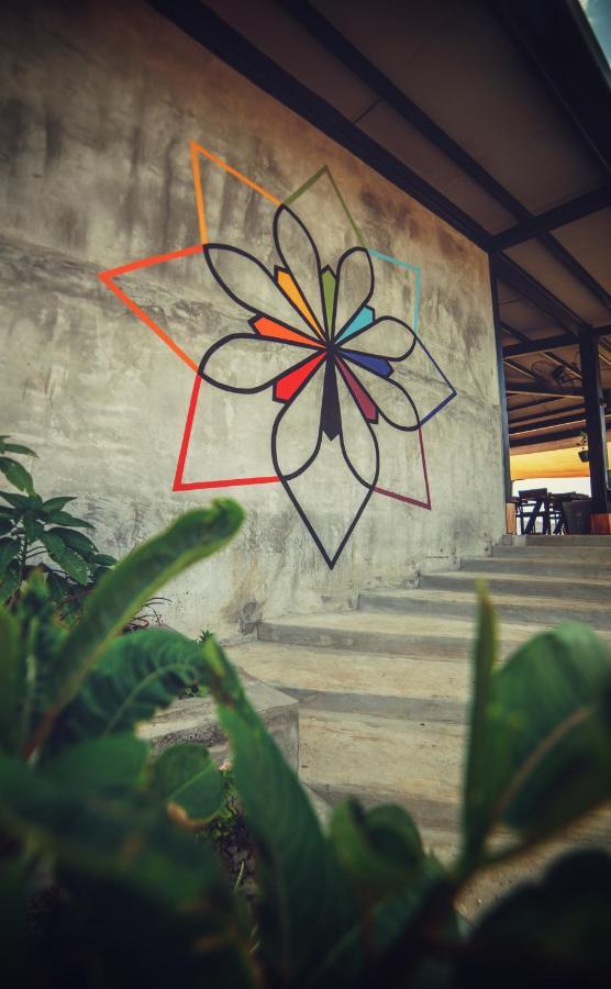 Hotel Alaya Yoga & Surf & Retreat Playa Venao Exterior foto