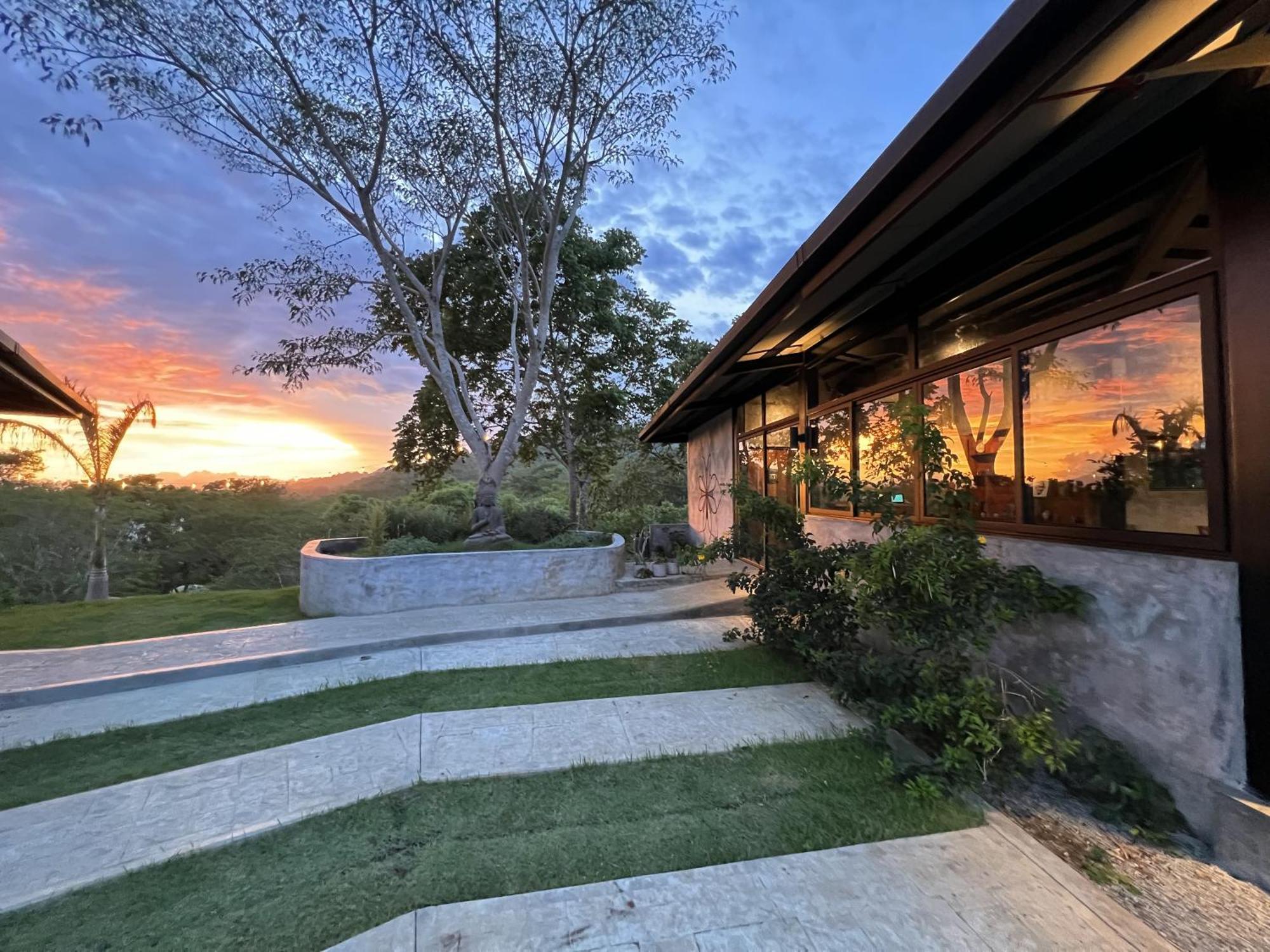 Hotel Alaya Yoga & Surf & Retreat Playa Venao Exterior foto