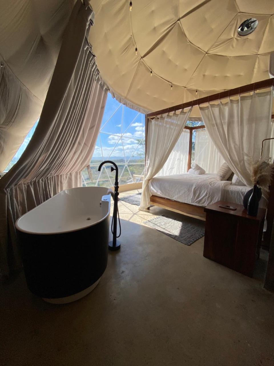 Hotel Alaya Yoga & Surf & Retreat Playa Venao Habitación foto